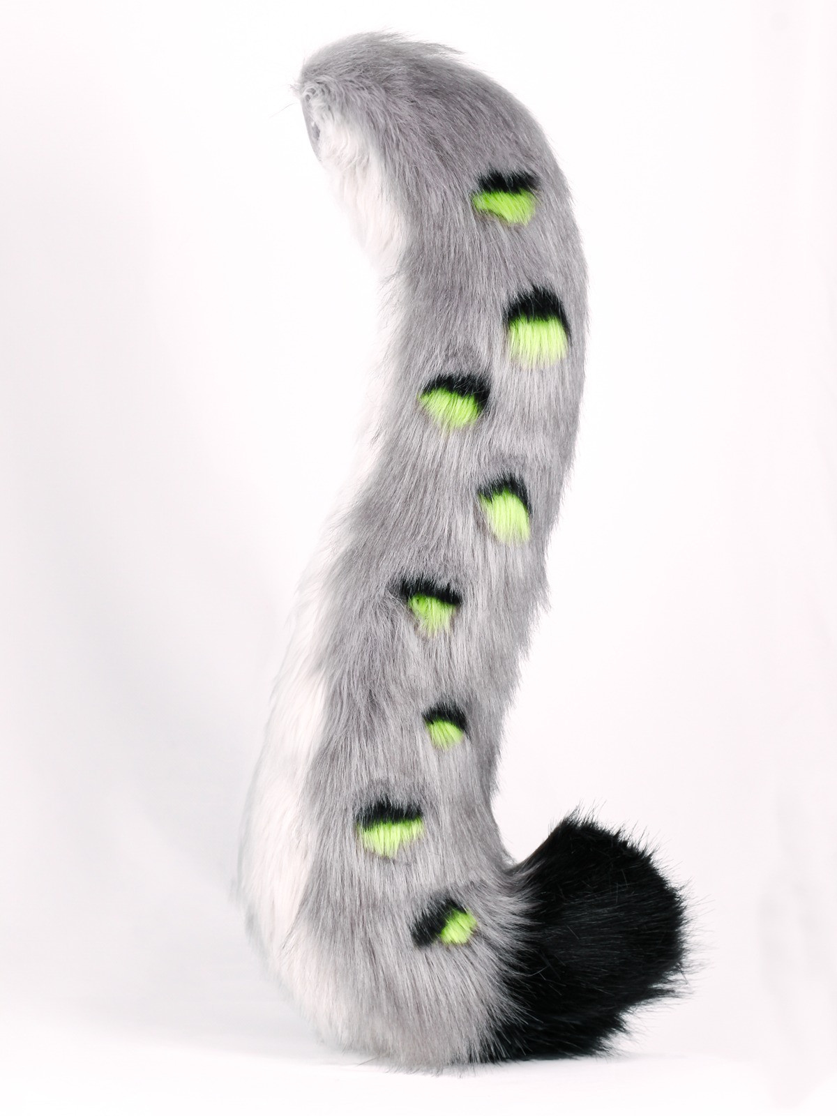 Snow leopard tail